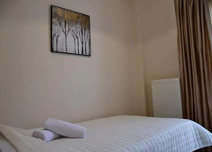 'elia Gytheio * Mavrovouni (Laconia)